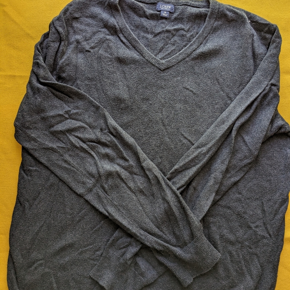 J crew men's wool/cashmere sweater charcoal grey